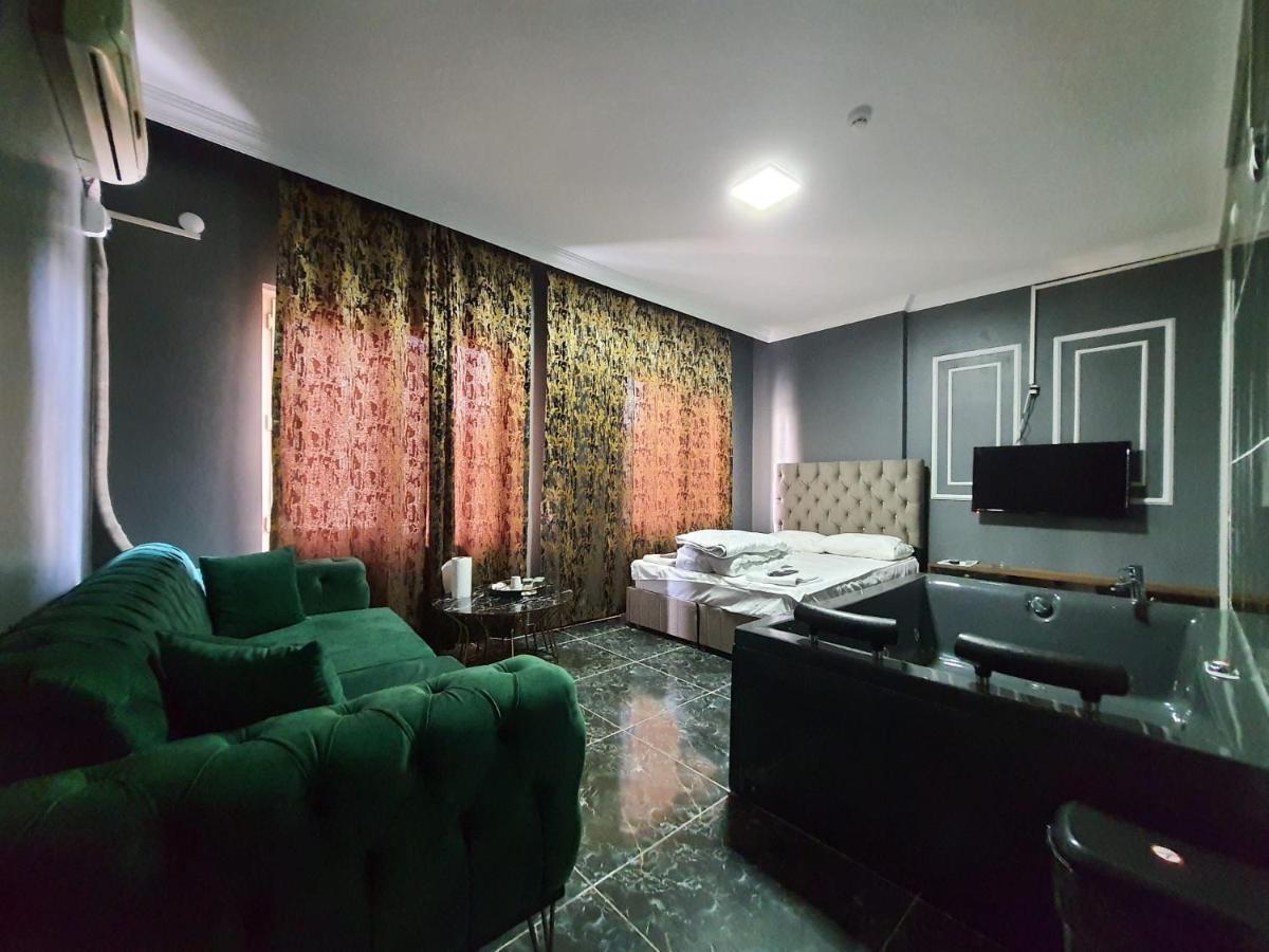 Vip Suit Otel Istanbul Exterior photo